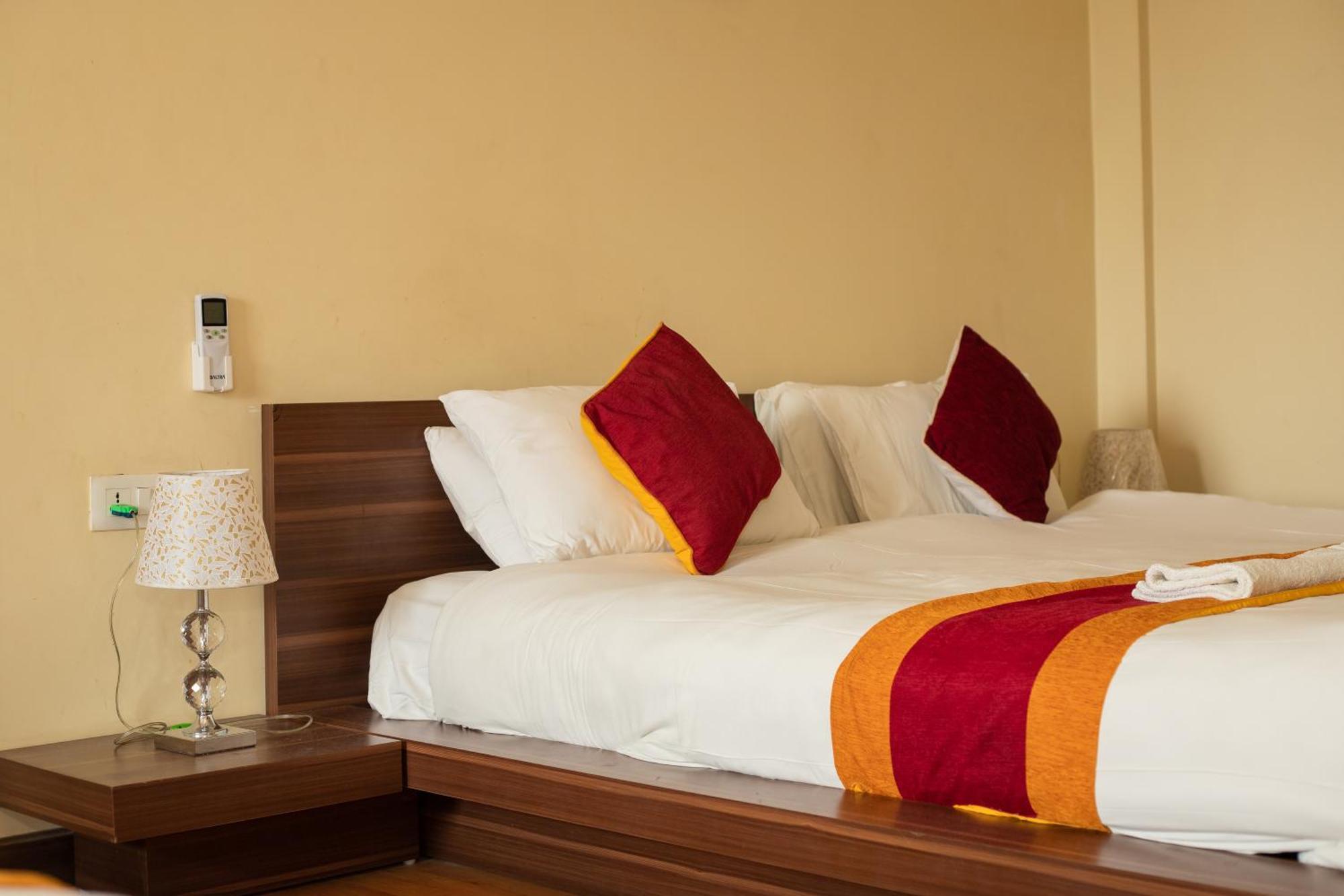 Hotel Edingo Inn Itahari 外观 照片