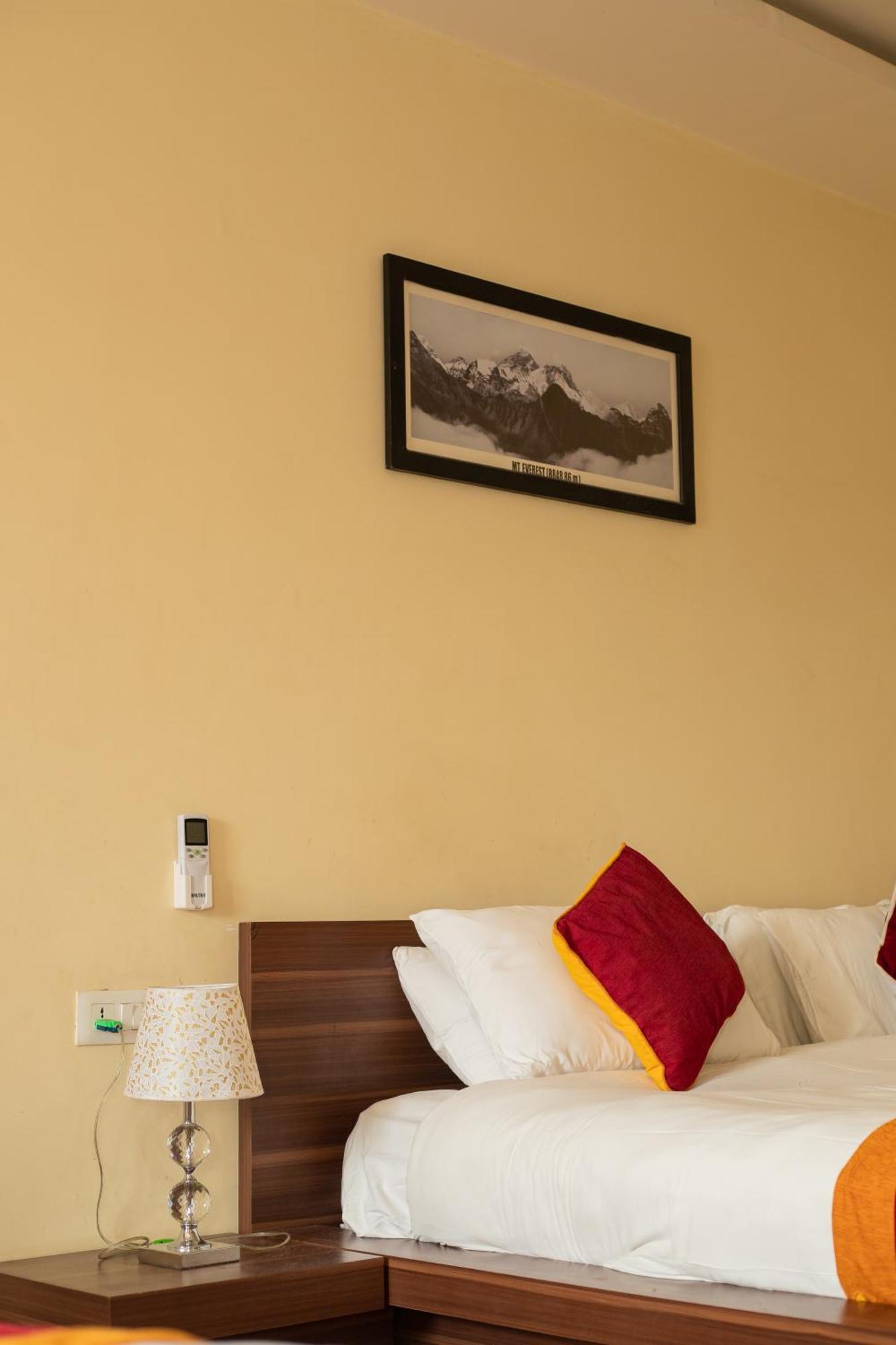 Hotel Edingo Inn Itahari 外观 照片