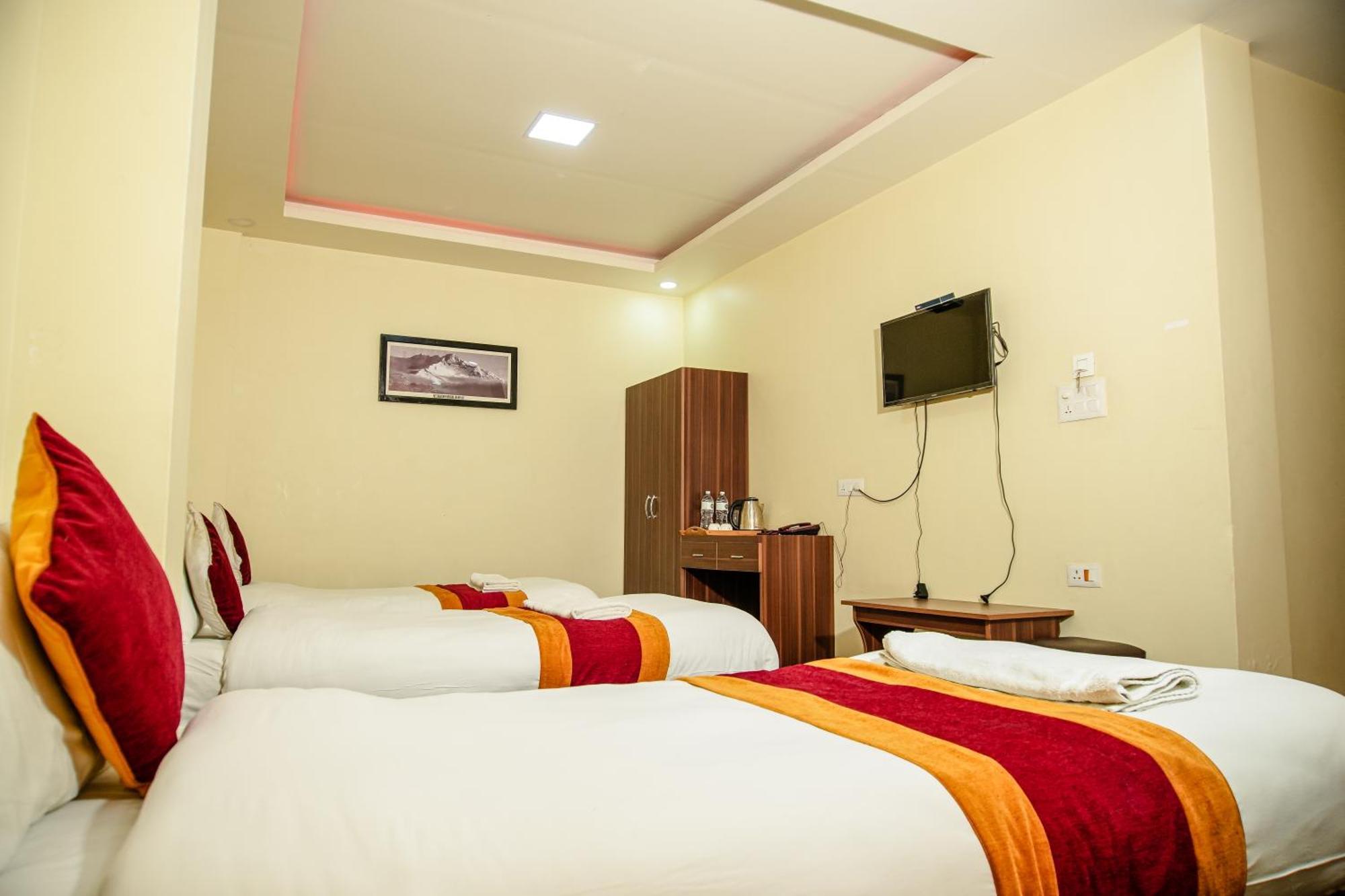 Hotel Edingo Inn Itahari 外观 照片